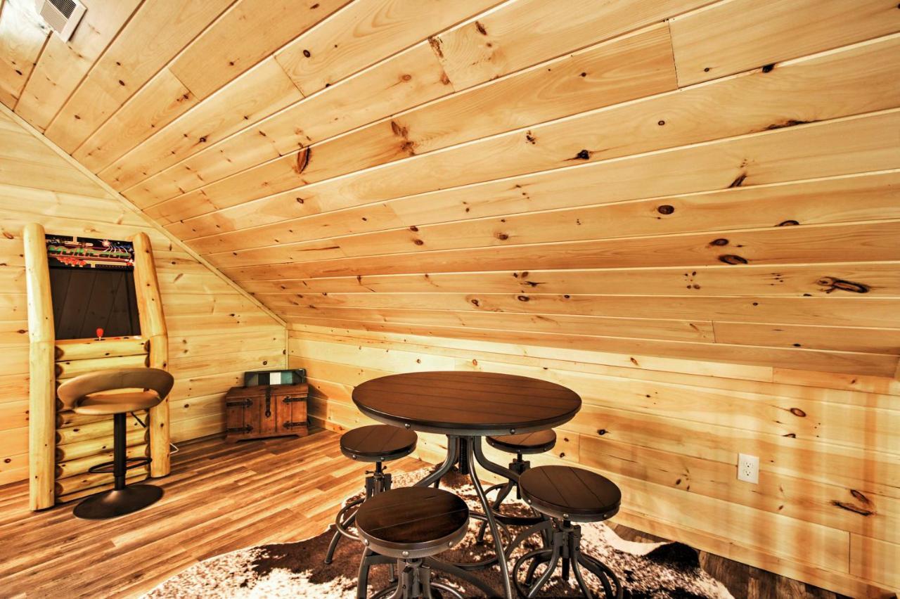 Gatlinburg Cabin With Hot Tub 5 Mi To Downtown Ngoại thất bức ảnh