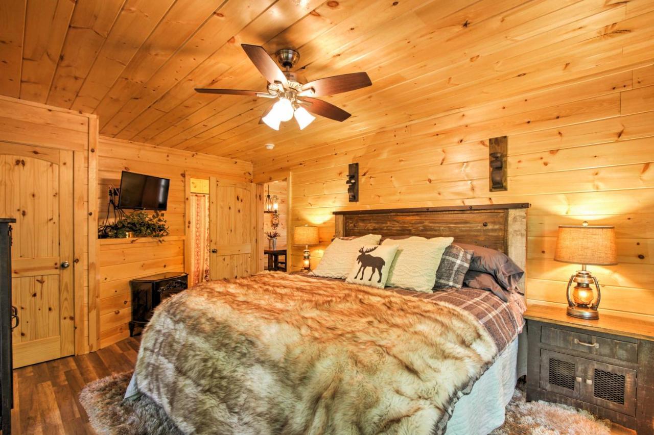 Gatlinburg Cabin With Hot Tub 5 Mi To Downtown Ngoại thất bức ảnh